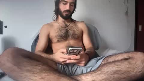 Sebastian online show from 04/08/26, 04:51