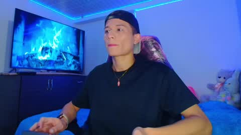 BRYAM INDEPENDENT MODEL online show from 01/06/25, 01:53