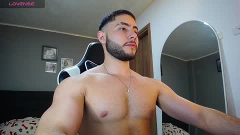 Snapshot of bryan_oficials chatting on 12/21/24, 03:36 bryan_oficials online show from 12/21/24, 03:36