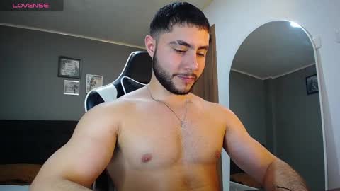 Snapshot of bryan_oficials chatting on 01/04/25, 01:10 bryan_oficials online show from 01/04/25, 01:10