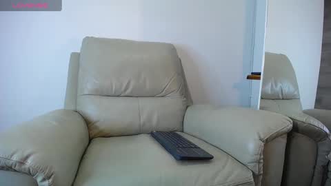 Snapshot of bryan_oficials chatting on 01/29/25, 04:58 bryan_oficials online show from 01/29/25, 04:58