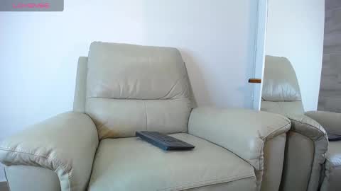 Snapshot of bryan_oficials chatting on 02/01/25, 05:28 bryan_oficials online show from 02/01/25, 05:28