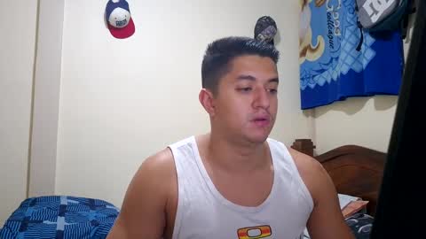 Snapshot of bryanbendy chatting on 01/14/25, 05:30 bryanbendy online show from 01/14/25, 05:30