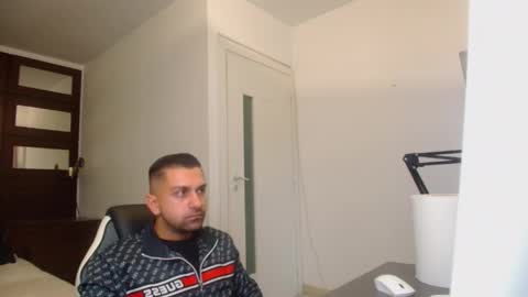 BryceReign online show from 04/11/26, 04:50