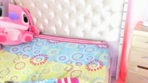 Carly     online show from 12/12/24, 04:53