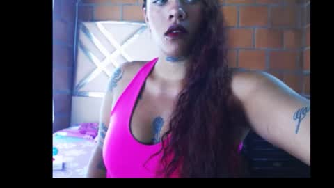 Snapshot of brytanysquirrt chatting on 10/29/25, 04:42 brytanysquirrt online show from 10/29/25, 04:42