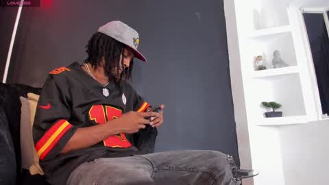 Bryxon  online show from 12/14/24, 03:51