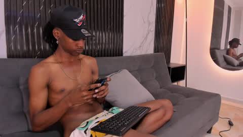 Bryxon  online show from 12/28/24, 06:28