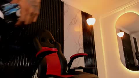 Bryxon  online show from 02/23/25, 03:56