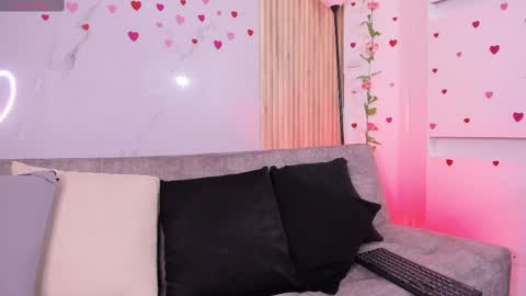 Bryxon  online show from 03/03/25, 02:04