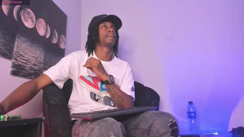 Bryxon  online show from 09/23/25, 03:59