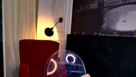 bubble_kiss online show from 04/18/26, 07:07