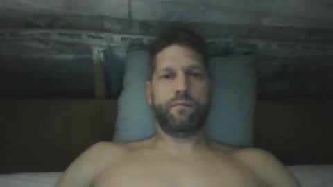 bubblebee1982 online show from 09/11/25, 04:23