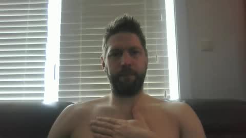 bubblebee1982 online show from 02/23/26, 08:01