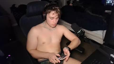 BubblebuttBdn online show from 11/12/25, 05:19