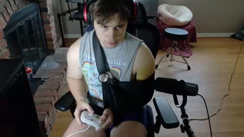 BubblebuttBdn online show from 04/15/26, 07:58