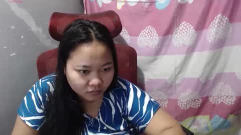 Snapshot of bubblebuttpinay chatting on 05/13/26, 02:09 Sunshine online show from 05/13/26, 02:09