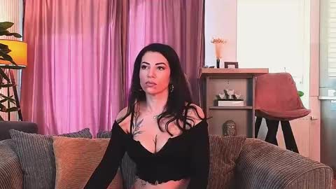 Snapshot of bubblecum4 chatting on 02/08/25, 07:37 MayaCroft online show from 02/08/25, 07:37