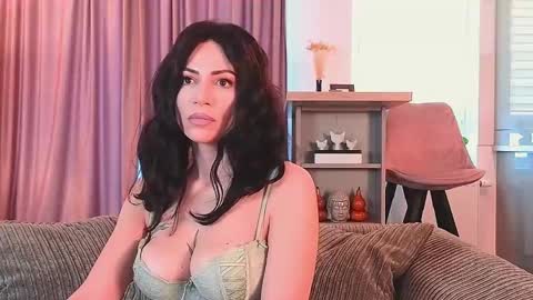 Snapshot of bubblecum4 chatting on 02/27/25, 11:20 MayaCroft online show from 02/27/25, 11:20