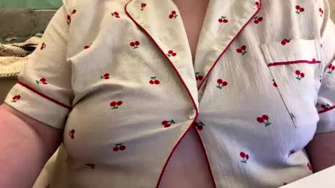 bubblegirl online show from 04/22/26, 02:25