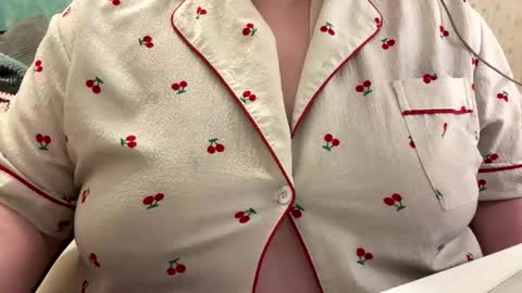 bubblegirl online show from 04/25/26, 02:36