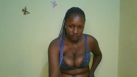 Snapshot of bubblie_bae chatting on 01/17/26, 08:01 Bobbie online show from 01/17/26, 08:01