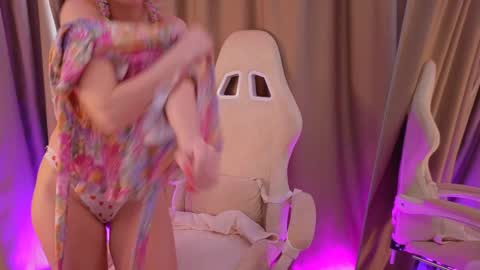 bubbling_crush online show from 02/06/25, 07:56