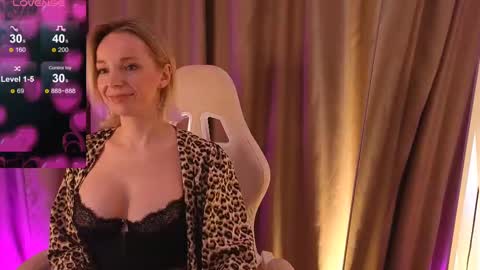 bubbling_crush online show from 02/14/25, 06:02