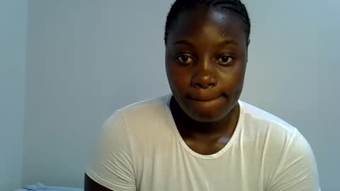 bubbly_ass30 online show from 03/14/26, 11:10