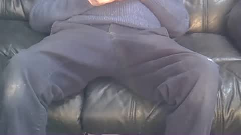 Snapshot of buckey12 chatting on 01/12/25, 02:41 buckey12 online show from 01/12/25, 02:41