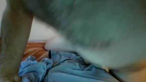 B online show from 10/05/25, 05:00