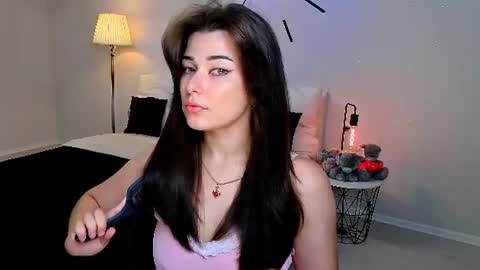Ari online show from 07/02/26, 11:05