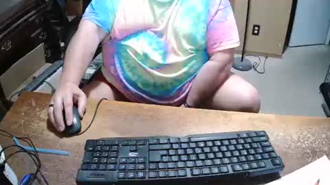Snapshot of bucku2 chatting on 06/17/26, 12:13 Bucku2 online show from 06/17/26, 12:13
