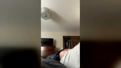 buckwild69204 online show from 12/04/25, 04:38