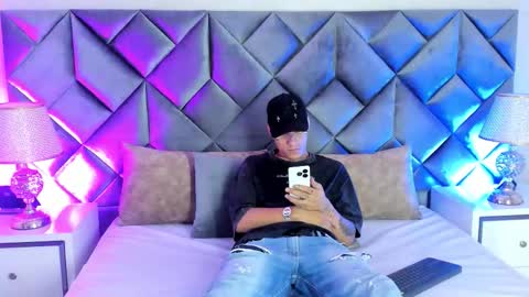 Buda y Cataleya online show from 02/02/26, 02:05