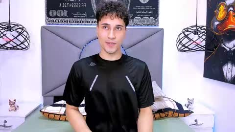Snapshot of buddy_whitte chatting on 04/19/26, 06:10 Buddy Whitte online show from 04/19/26, 06:10