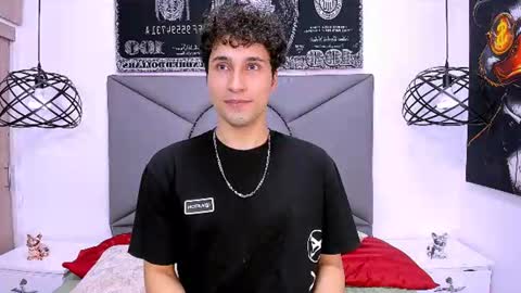 Snapshot of buddy_whitte chatting on 06/22/26, 03:53 Buddy Whitte online show from 06/22/26, 03:53