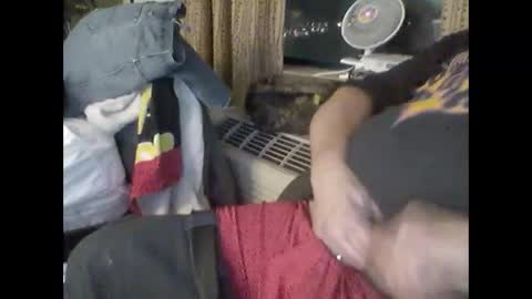 buddyluvzumore online show from 01/31/25, 02:04