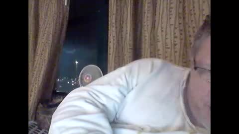 buddyluvzumore online show from 02/12/25, 09:10