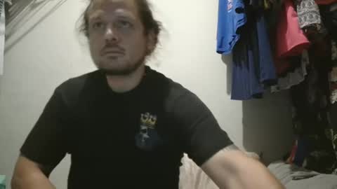 Snapshot of buffal0bird chatting on 09/14/25, 09:30 buffal0bird online show from 09/14/25, 09:30