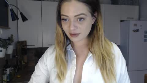 Buffy online show from 11/12/25, 08:04