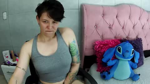 bug2025 online show from 12/19/25, 02:07