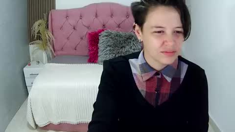 bug2025 online show from 04/18/26, 11:25