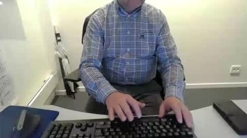 buggemann online show from 11/06/25, 06:14