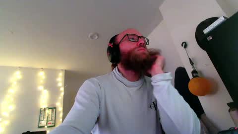 Lukas online show from 05/10/26, 03:17