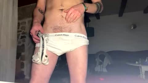 Snapshot of buildernorth93 chatting on 01/08/26, 10:34 buildernorth93 online show from 01/08/26, 10:34