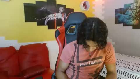 bull_cam online show from 11/03/25, 05:25