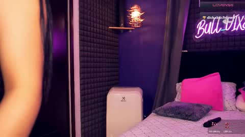 Bunny and The Rock online show from 11/27/25, 12:18