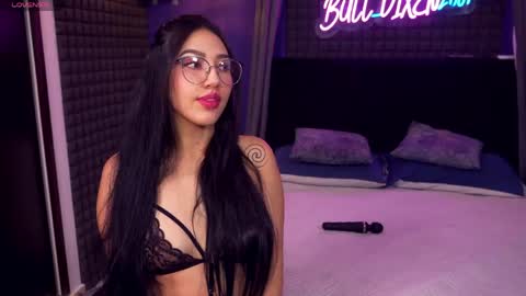 Bunny and The Rock online show from 04/12/26, 09:14