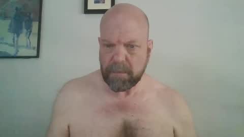 Snapshot of bulldog302w chatting on 06/05/26, 02:23 bulldog302w online show from 06/05/26, 02:23